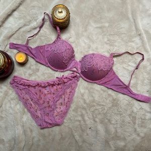 DKNY lacy pink floral bra 36C